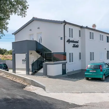Apartment Katic *