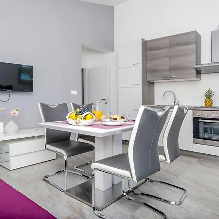 Katic Apartmán Ražanj