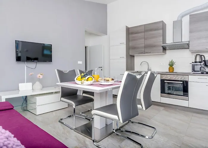 Katic Apartment Ražanj